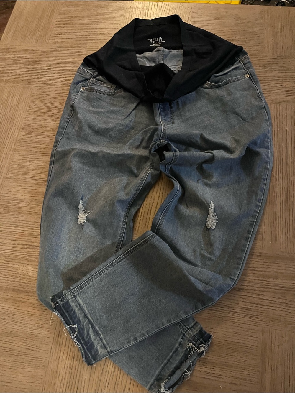 Time and Tru Maternity Distressed Skinny Jeans Full Belly Panel Size Large 12-14